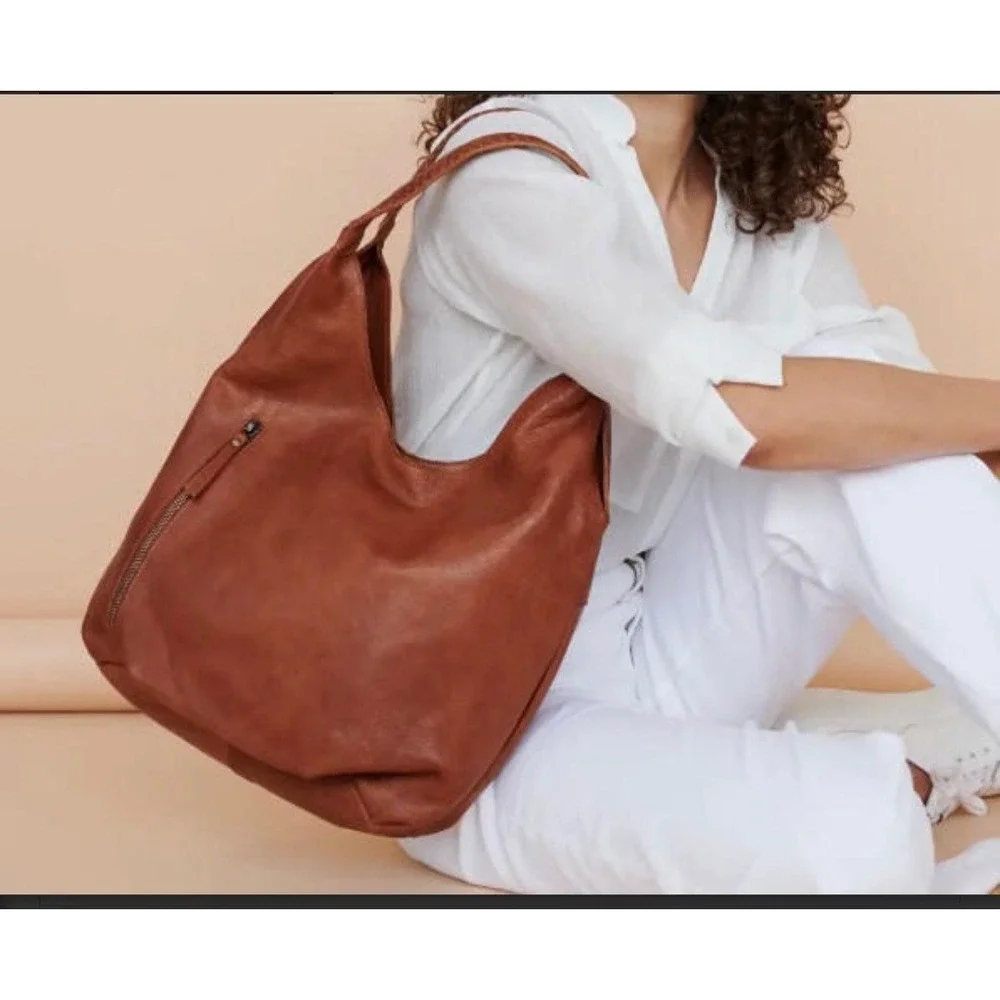 Latico Leather Camilla Boho Shoulder Bag In Camel Tan Leather New